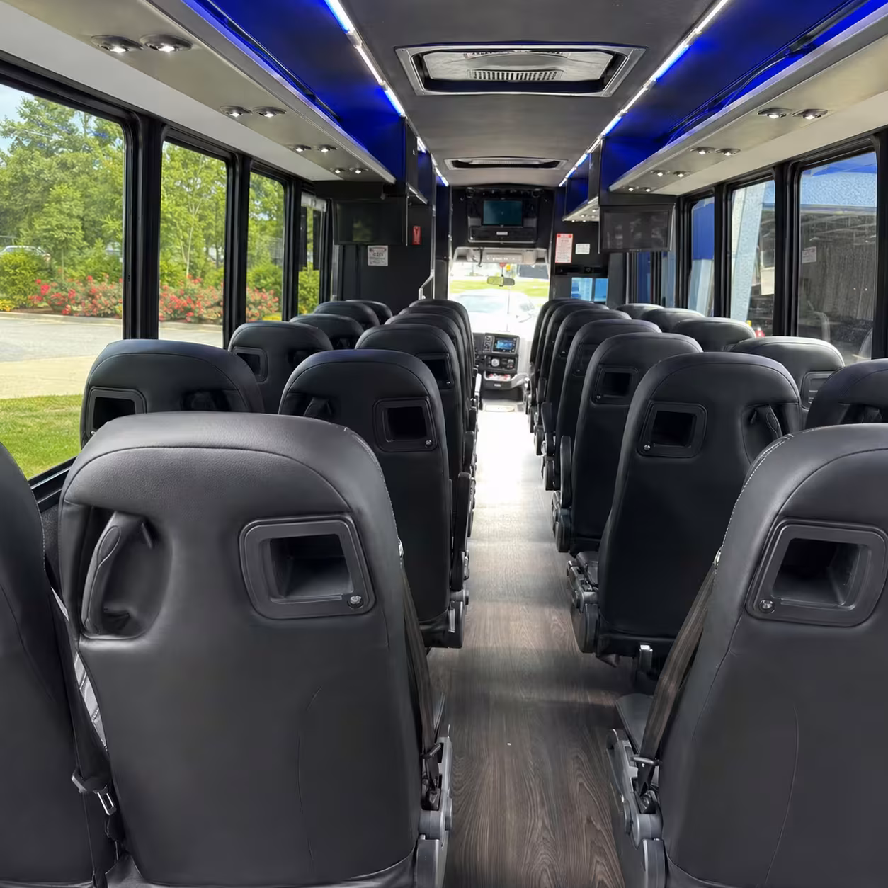 killeen 25 passenger minibus rental