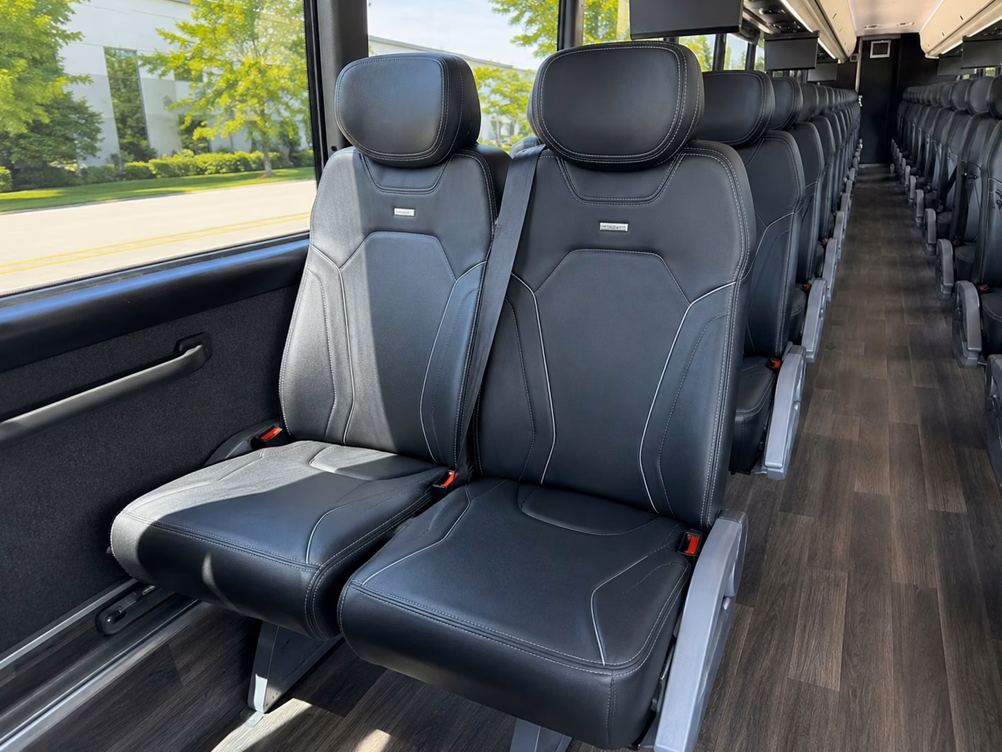killeen charter bus rentals for large high school prom groups